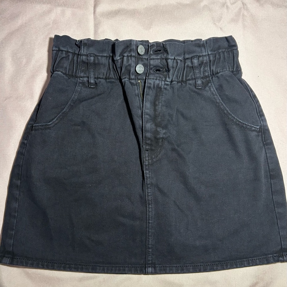 Stylish Black Women's Skirt